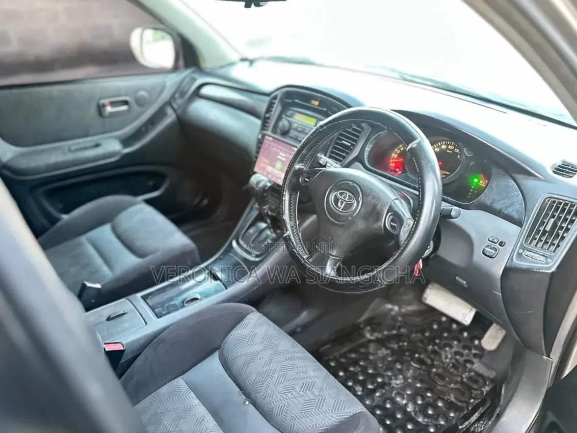 Toyota Kluger 2005 Gray
