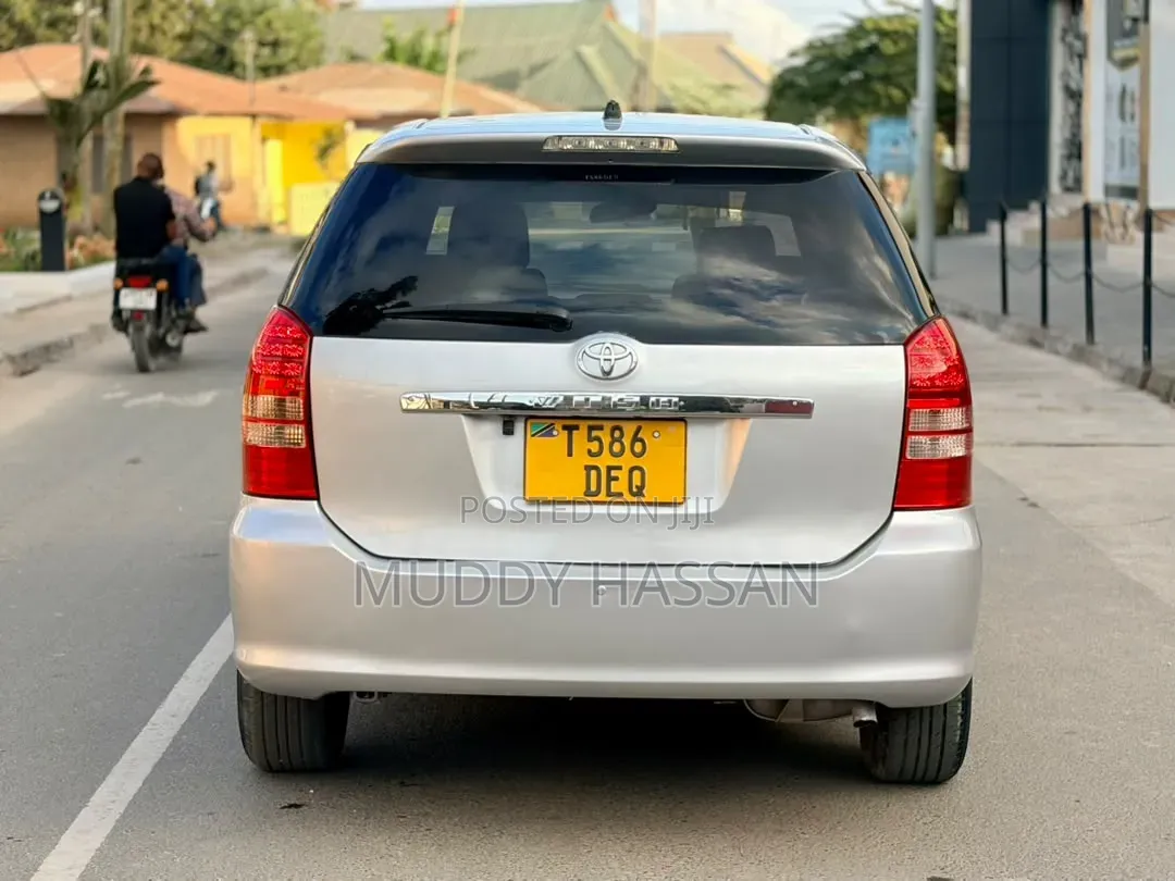 Toyota Wish 2009 Silver
