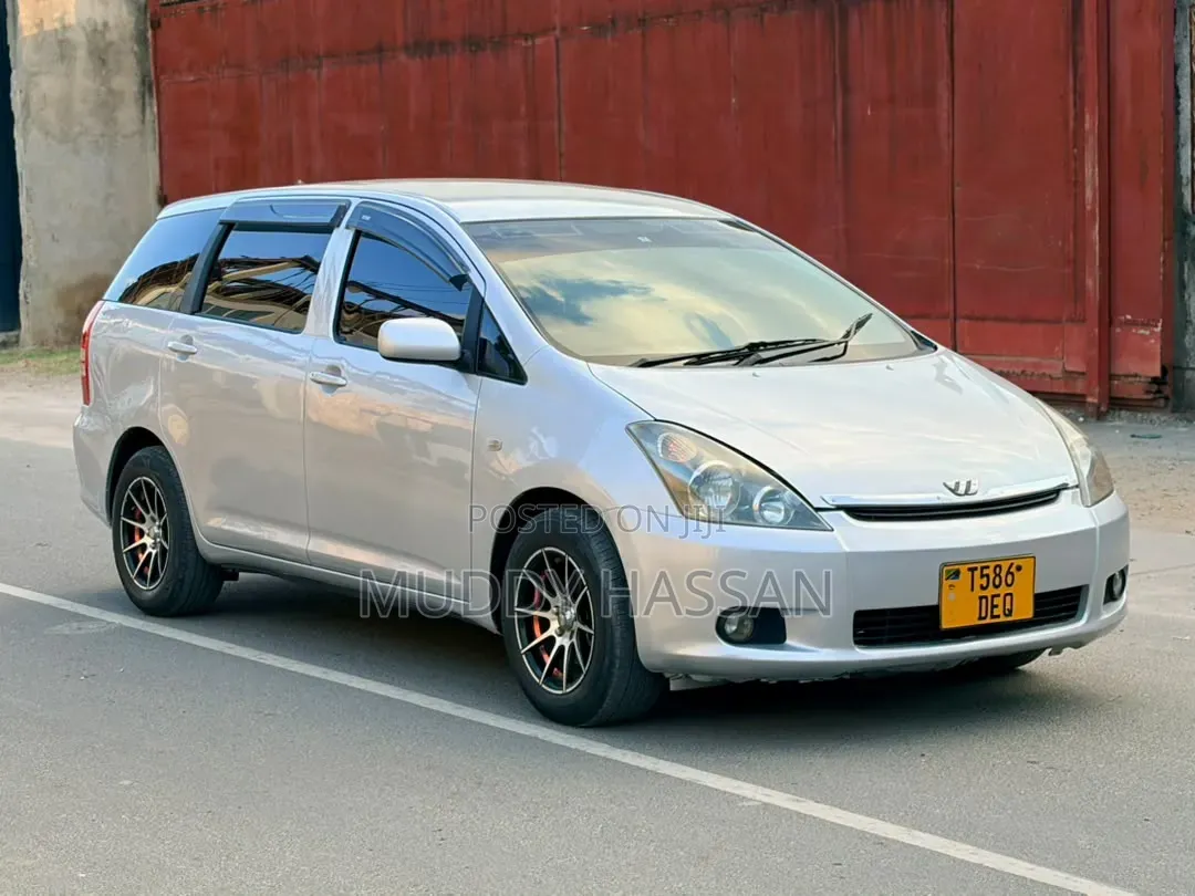 Toyota Wish 2009 Silver