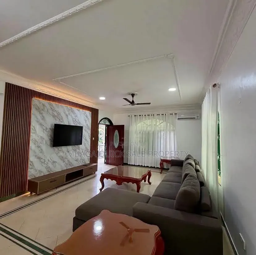 Furnished 4bdrm House in Masaki for rent