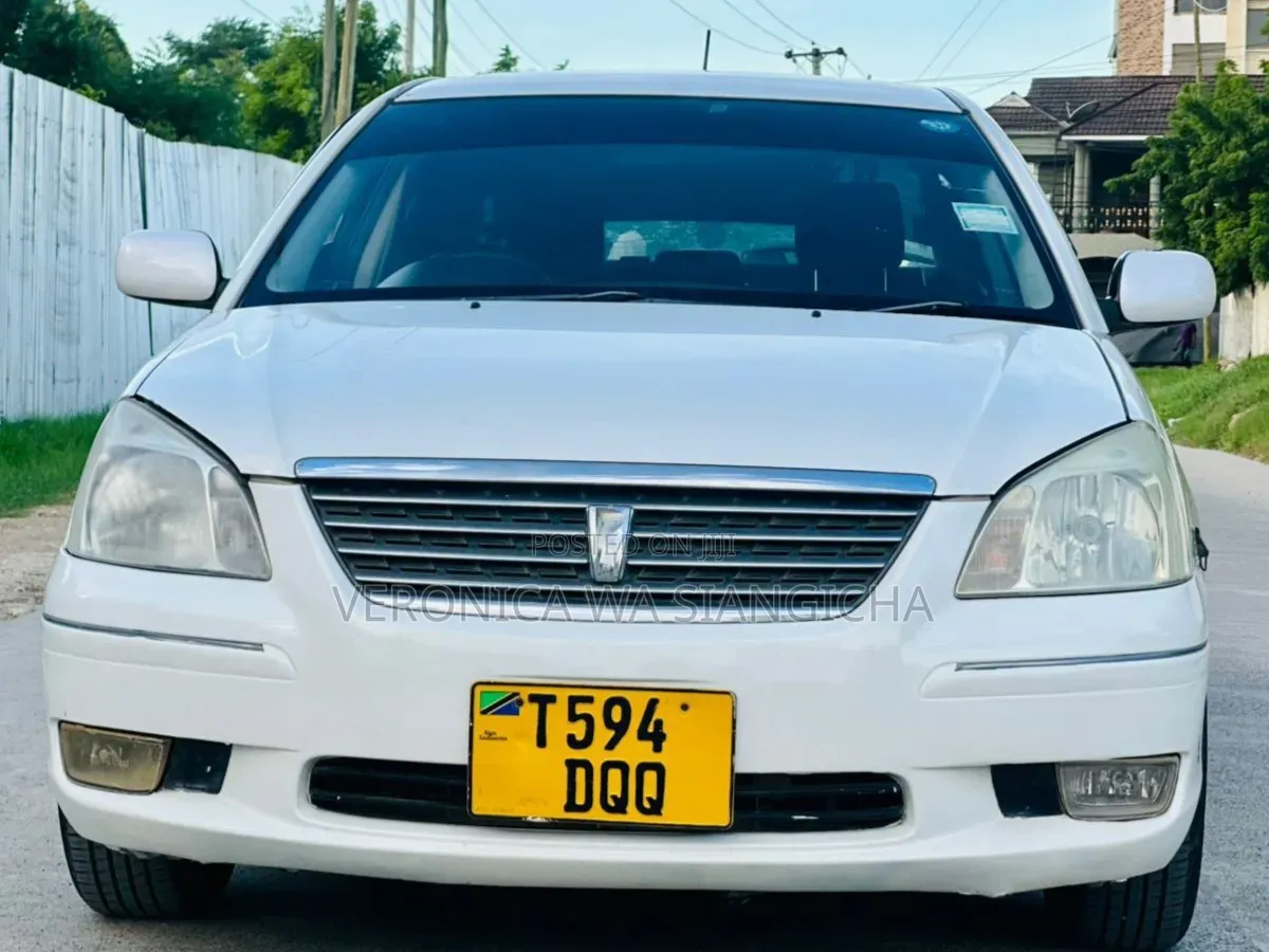 Toyota Premio 2004 White