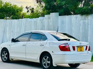 Toyota Premio 2004 White
