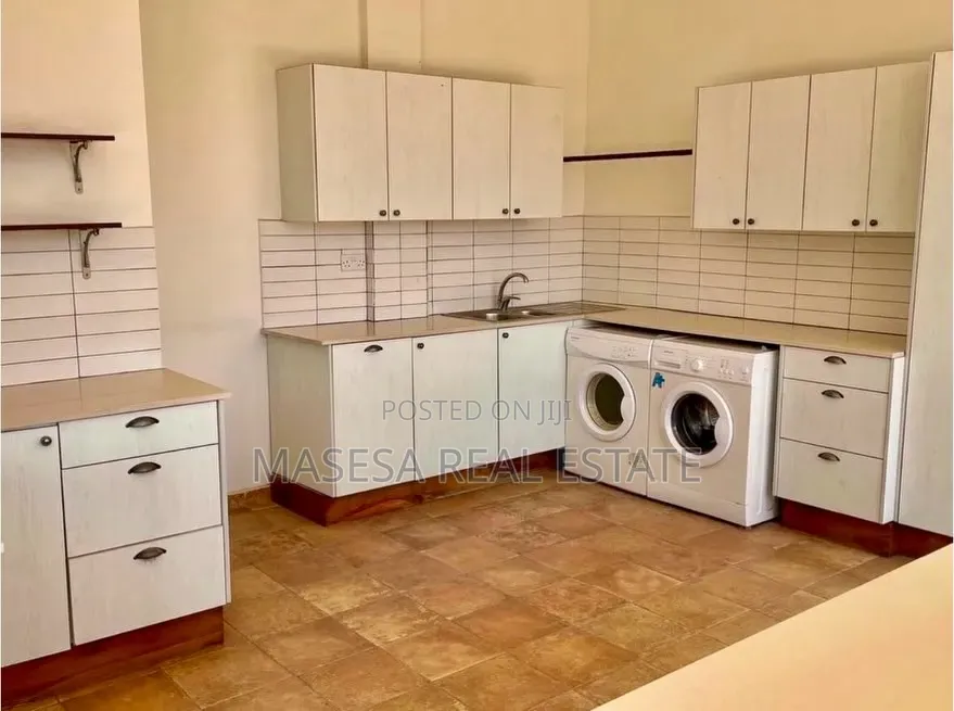 Furnished 4bdrm Villa in Oyster Bay for rent