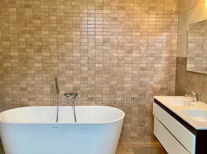 Furnished 4bdrm Villa in Oyster Bay for rent