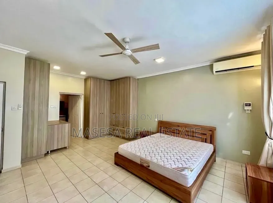 Furnished 4bdrm Villa in Oyster Bay for rent