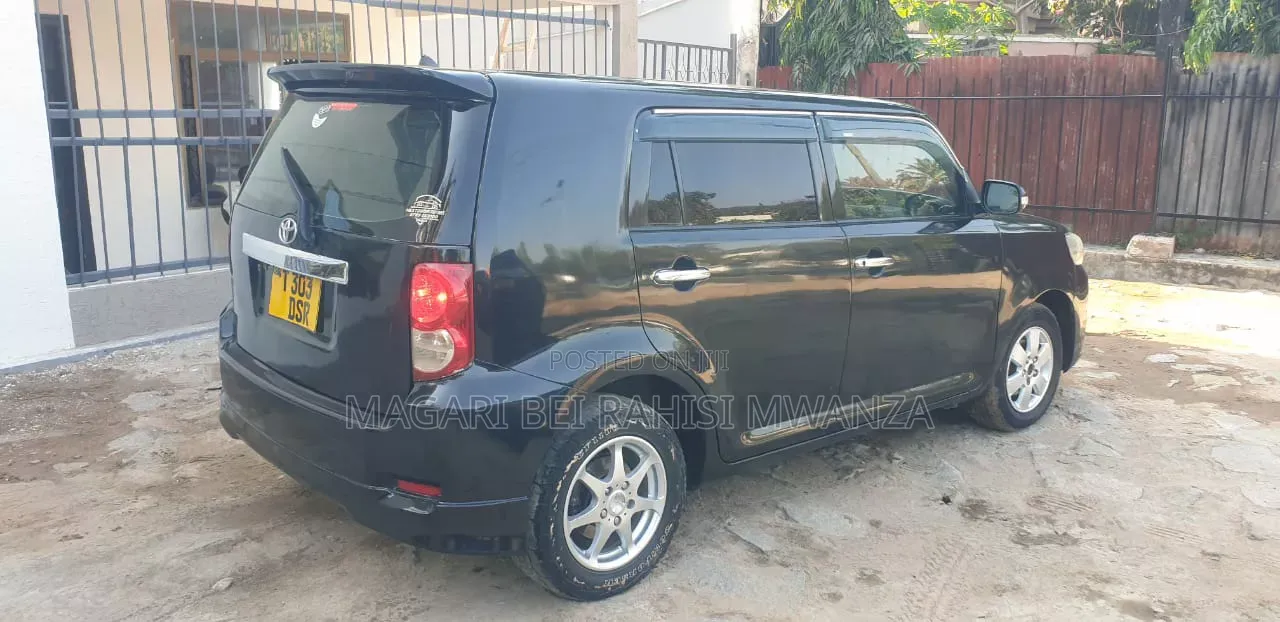 Toyota Corolla Rumion 2008 Black
