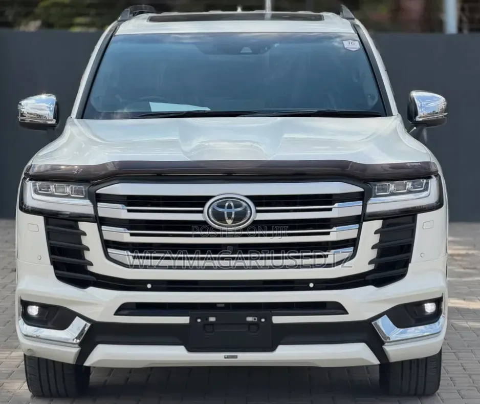 New Toyota Land Cruiser 2024 White