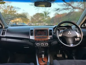 Mitsubishi Outlander 2005 Blue