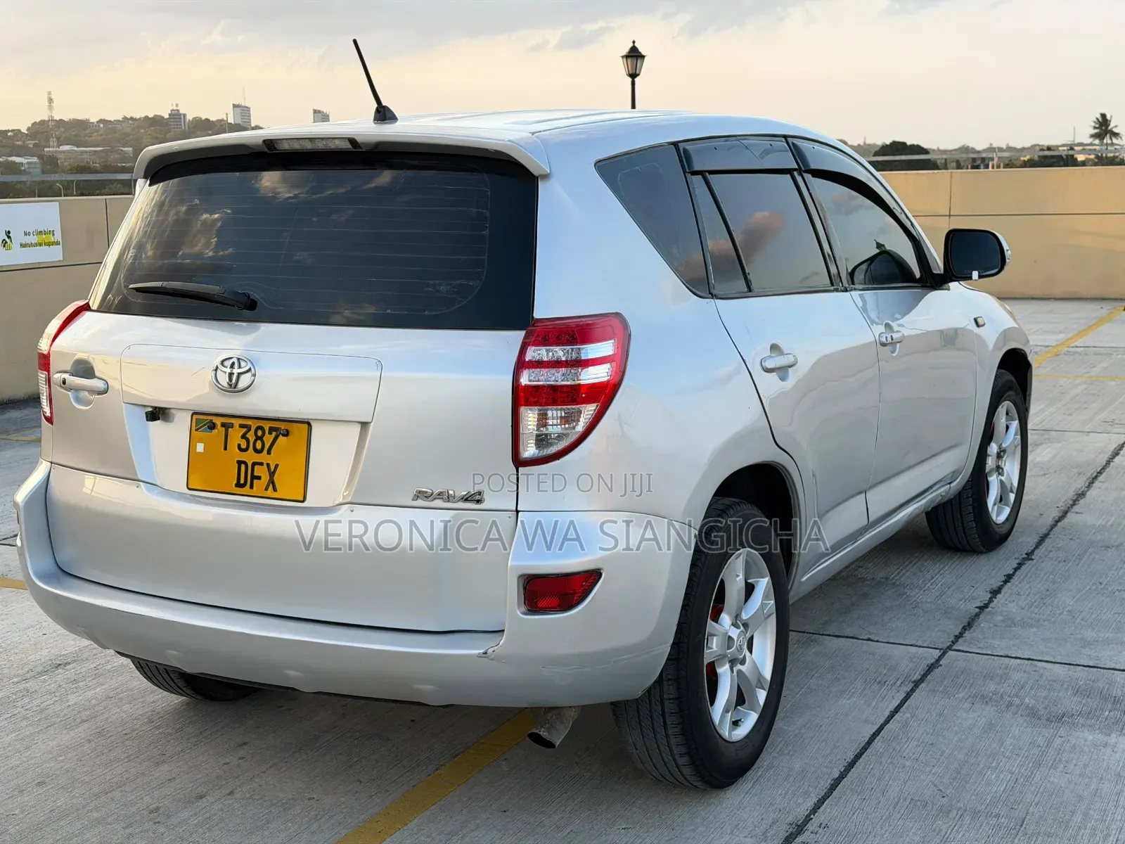 Toyota RAV4 2005 Silver