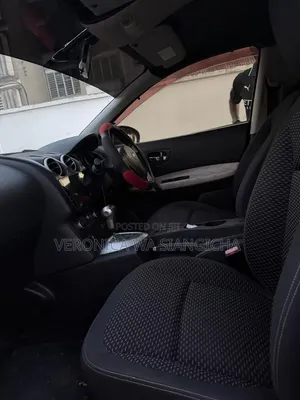 Nissan Dualis 2009 Red