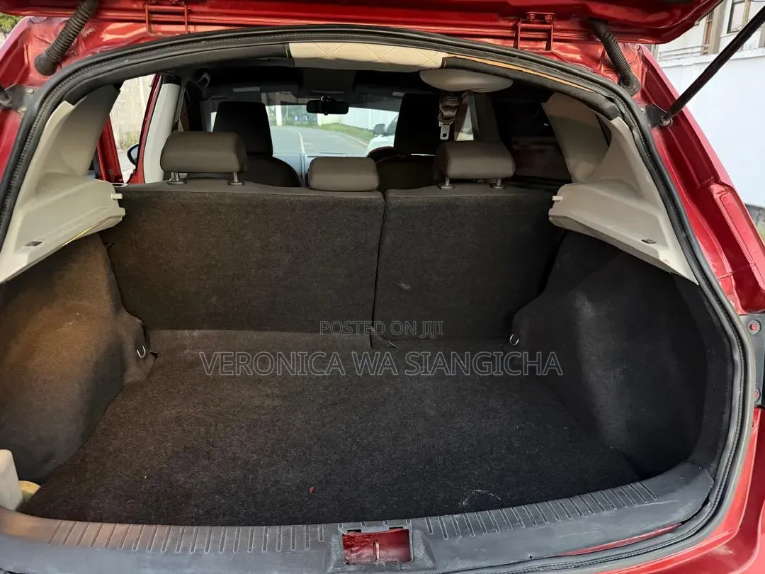 Nissan Dualis 2009 Red