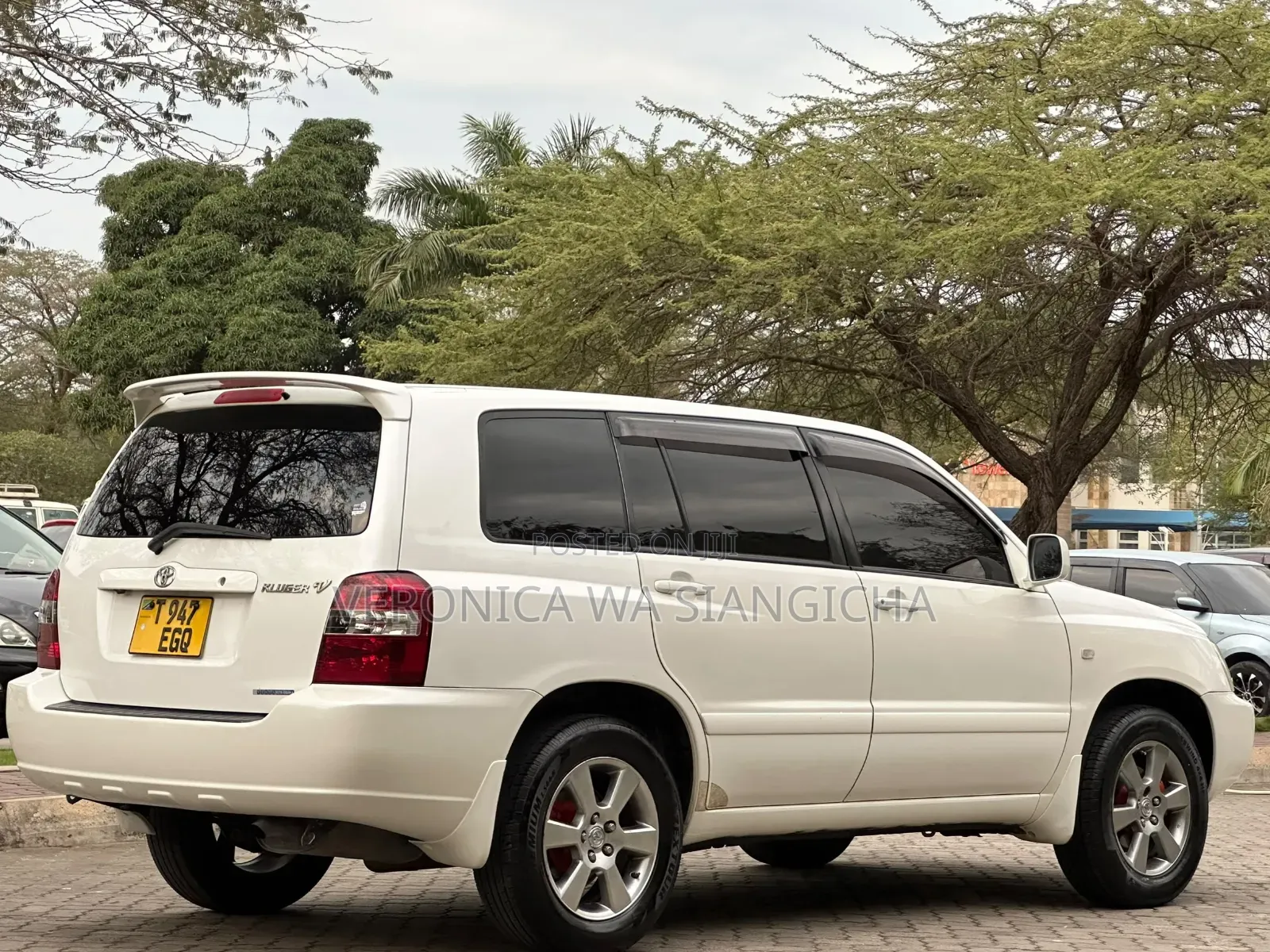 Toyota Kluger 2003
