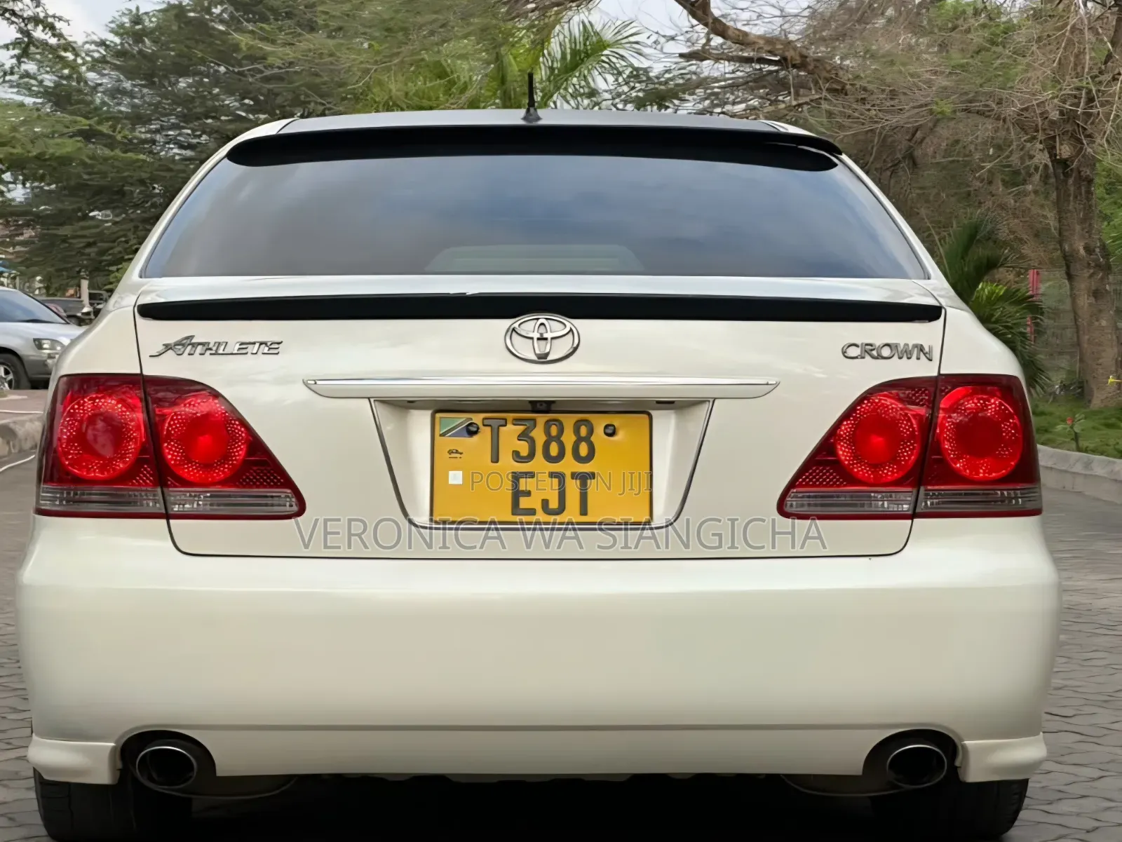 Toyota Crown 2004 White