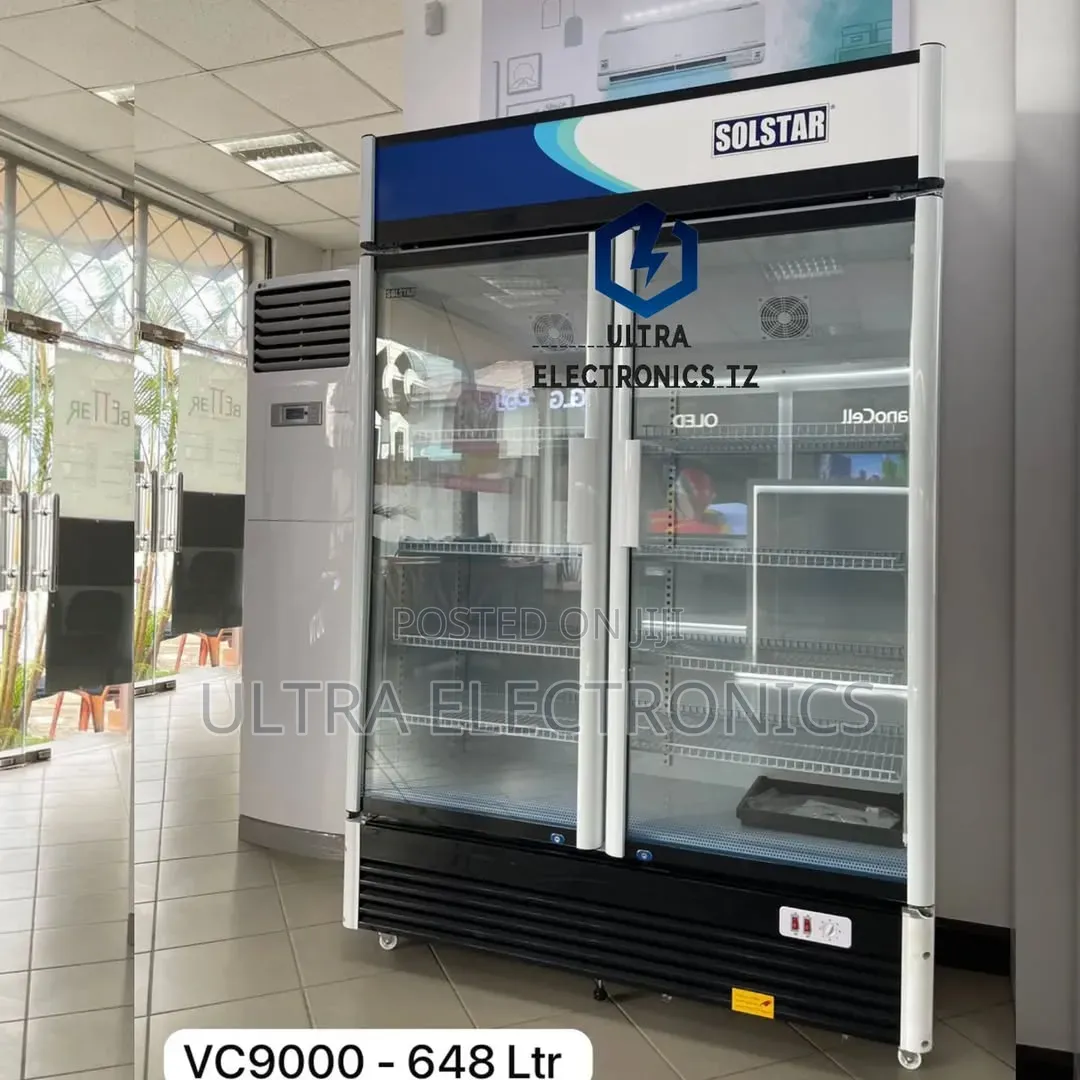 SOLSTAR Showcase Fridge / Beverage Cooler With 648 Litres