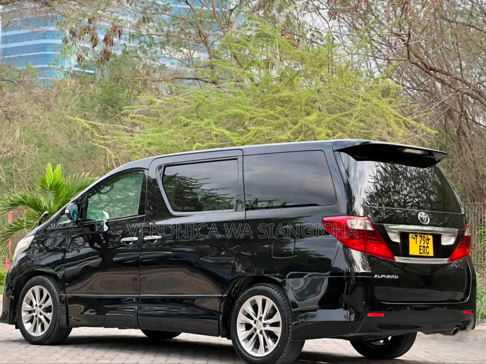 Toyota Alphard 2010 Black