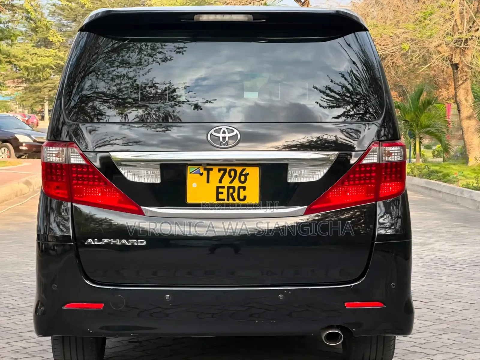 Toyota Alphard 2010 Black
