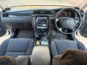 Toyota Crown 2004 White