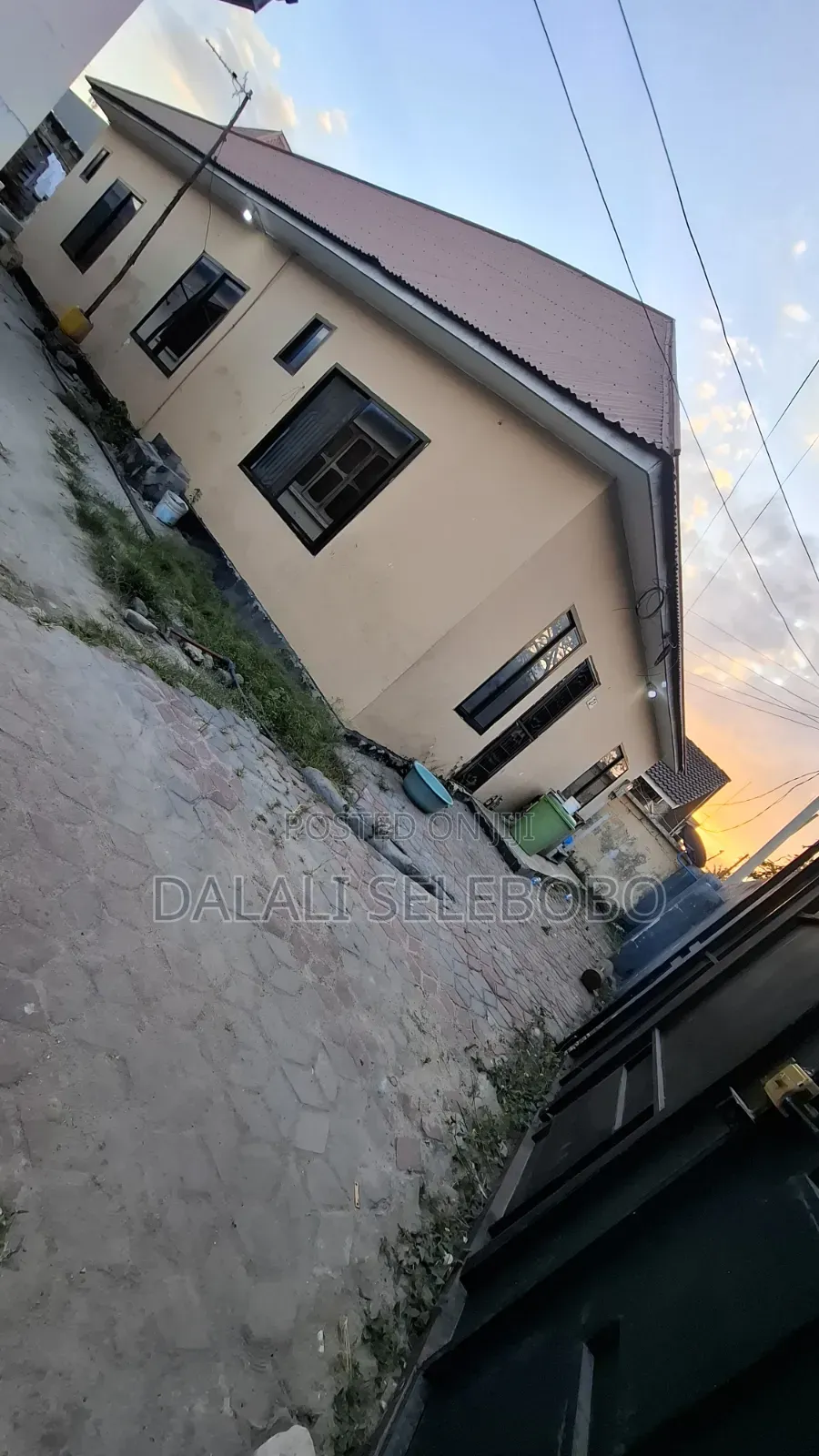 5bdrm Bungalow in Sinza Madukani for sale