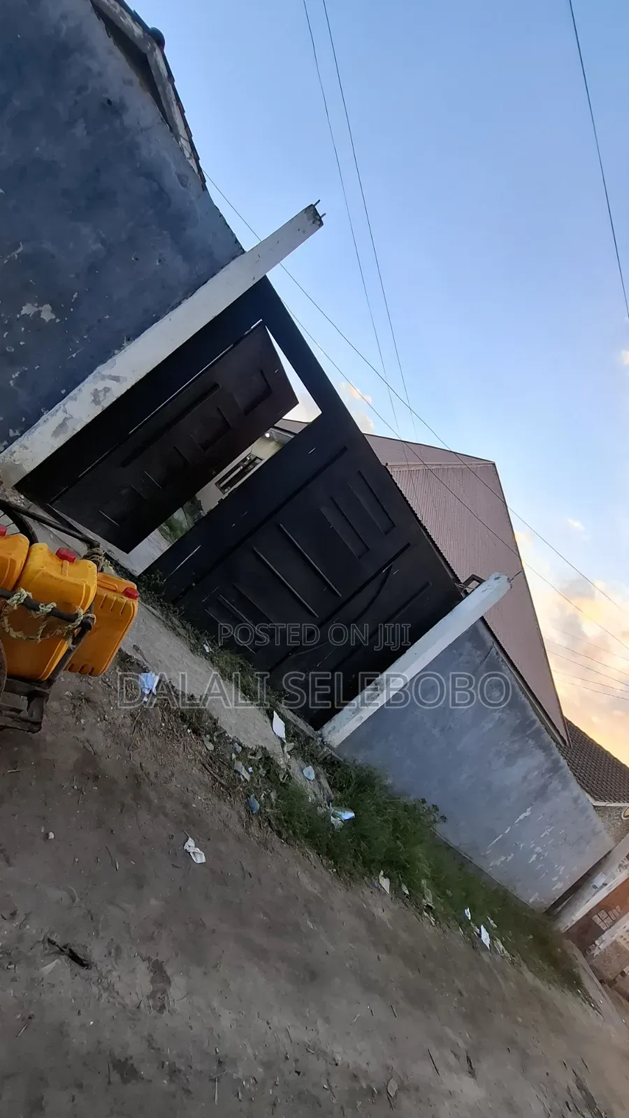 5bdrm Bungalow in Sinza Madukani for sale