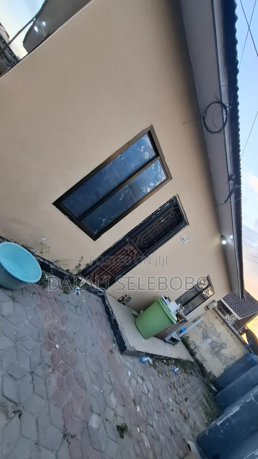 5bdrm Bungalow in Sinza Madukani for sale