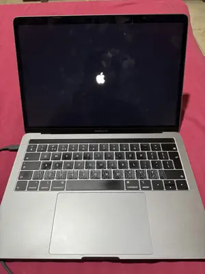 Laptop Apple MacBook Pro 2019 8GB Intel Core i5 SSD 256GB