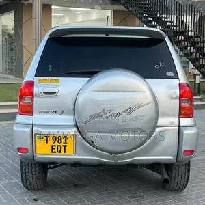 Toyota RAV4 2001 Silver