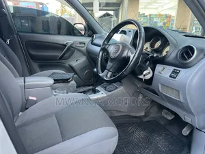 Toyota RAV4 2001 Silver