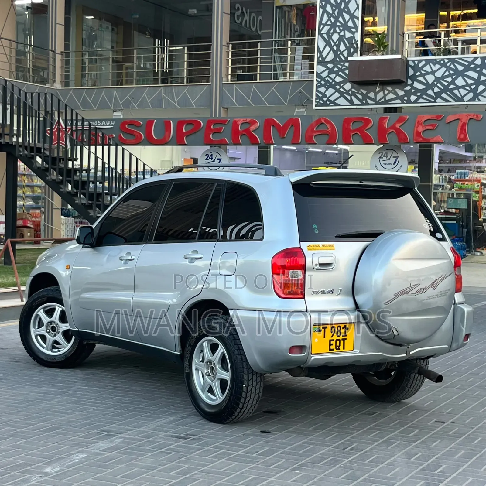Toyota RAV4 2001 Silver