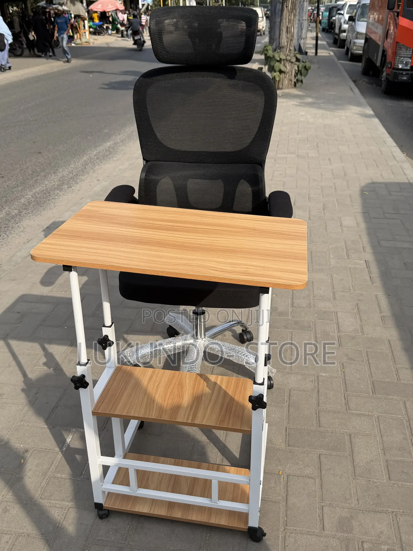 Only Adjustabble Table Sise 60*40*90cm