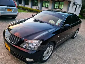 Toyota Crown 2006 Blue