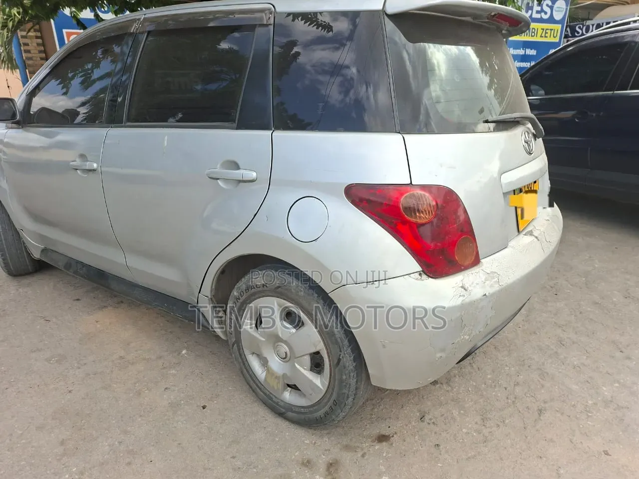 Toyota IST 2005 Silver