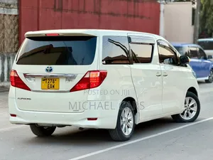 Toyota Alphard 2010 White