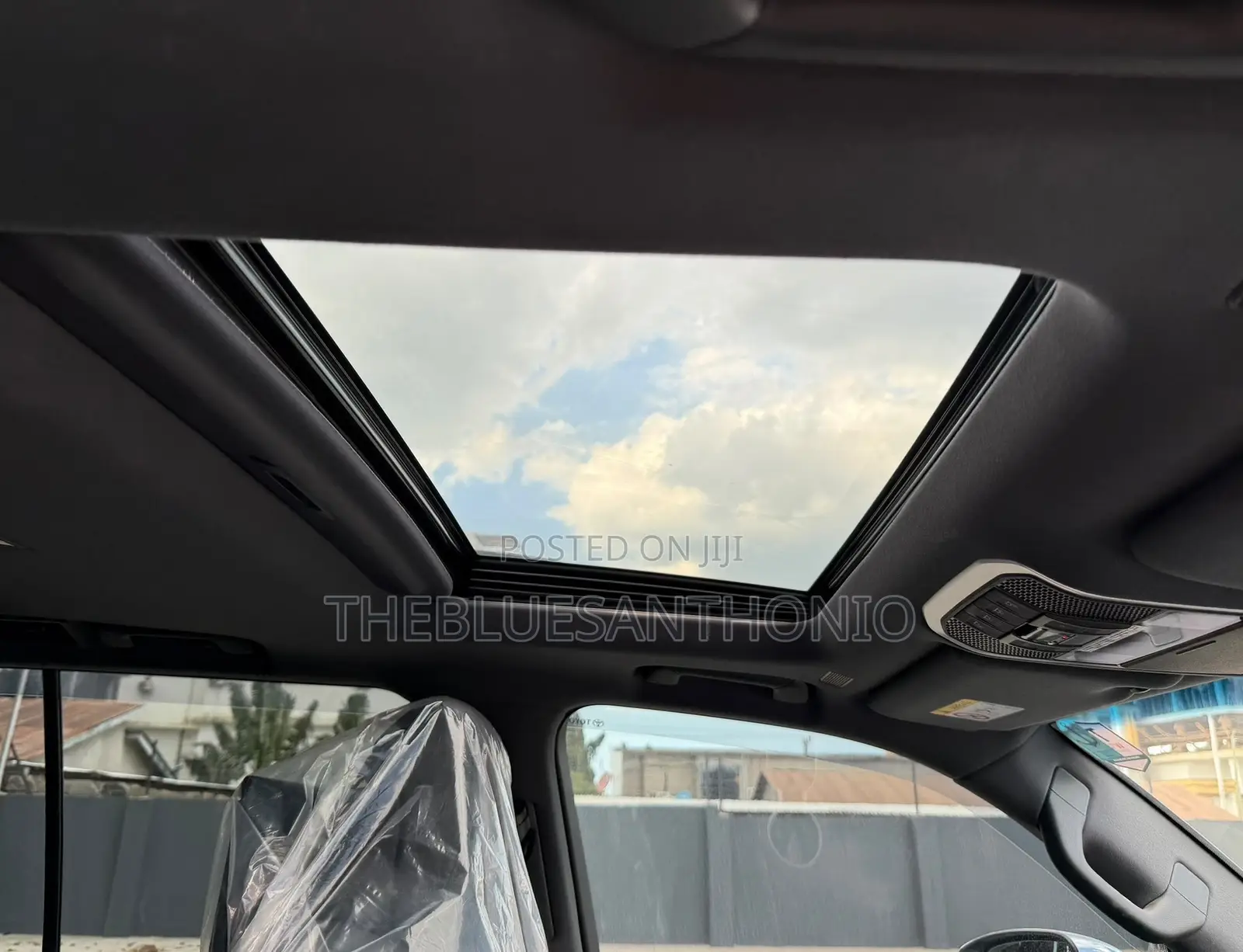 Toyota Land Cruiser 2023 White