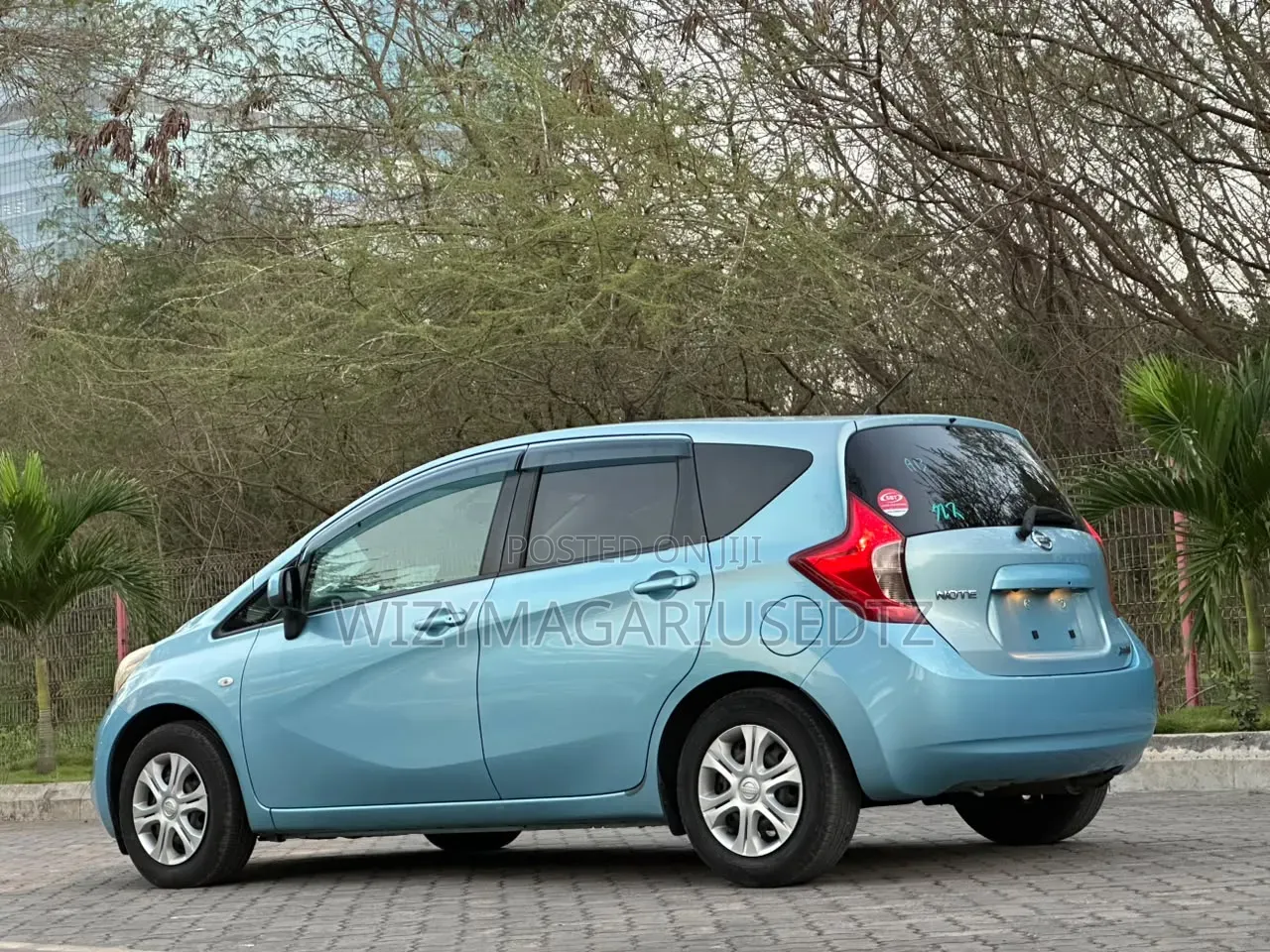 Nissan Note 2012 Blue