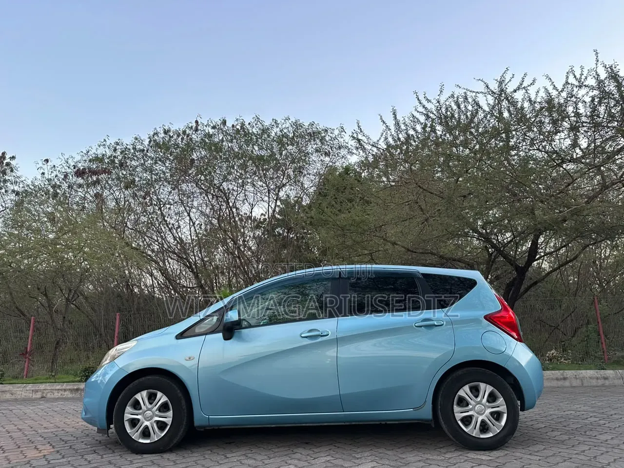 Nissan Note 2012 Blue
