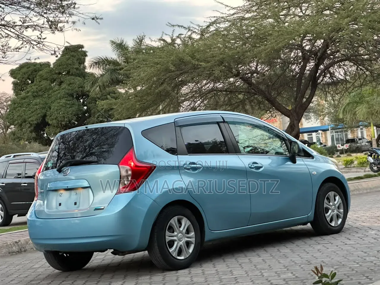 Nissan Note 2012 Blue