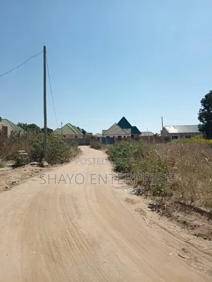 Kiwanja Kinauzwa Kerege