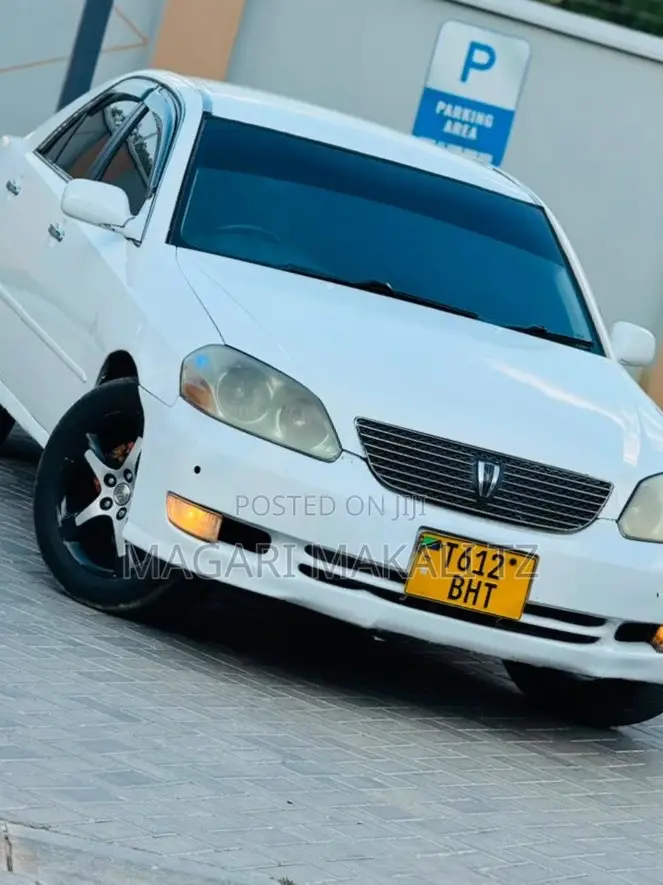 Toyota Mark II 2.0 AWD 2004 White