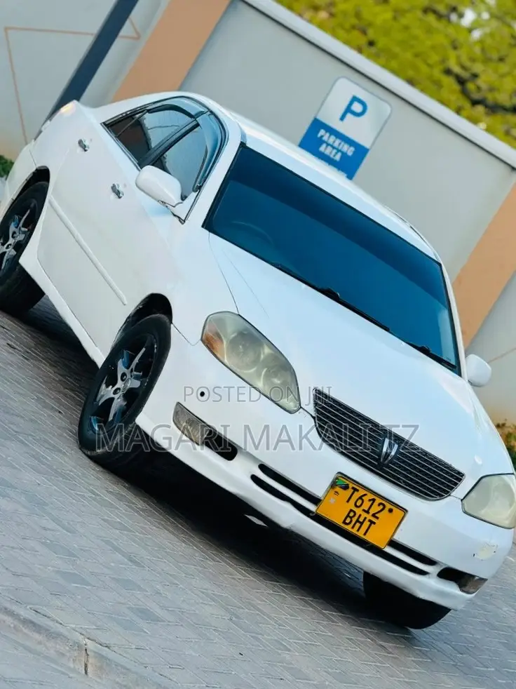 Toyota Mark II 2.0 AWD 2004 White