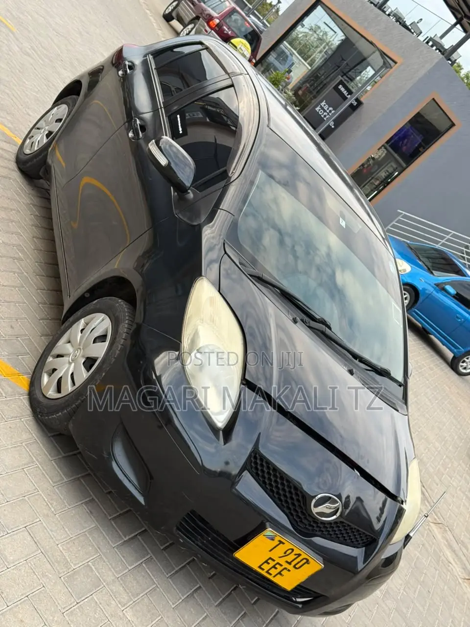 Toyota Vitz 1.0 FWD 3dr 2006 Black
