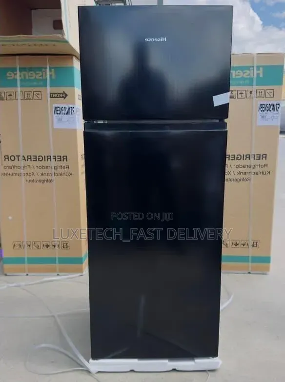 Hisense Fridge 205 Litres (Black Design)
