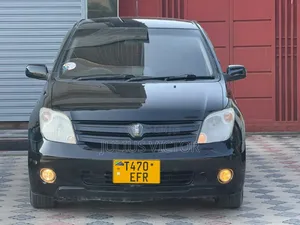 Toyota IST 2005 Black