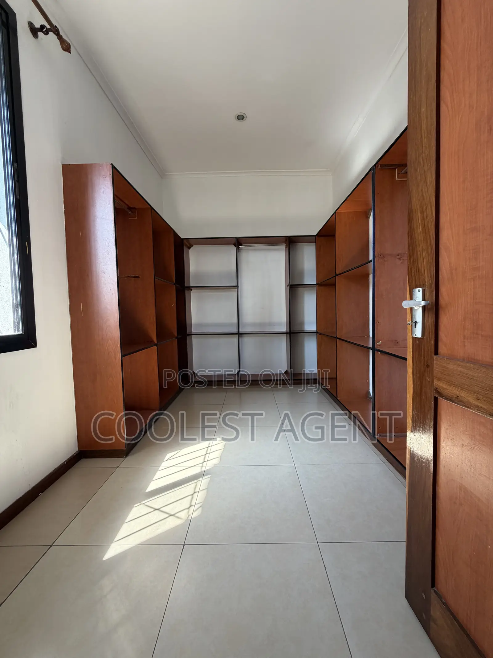 6bdrm Duplex in Coolest Estate, Masaki for rent