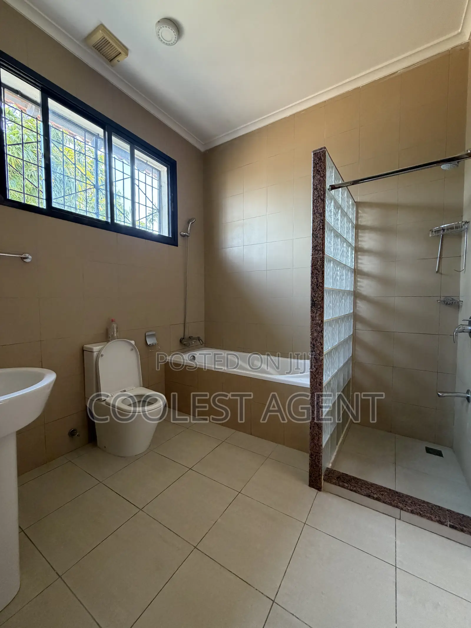 6bdrm Duplex in Coolest Estate, Masaki for rent