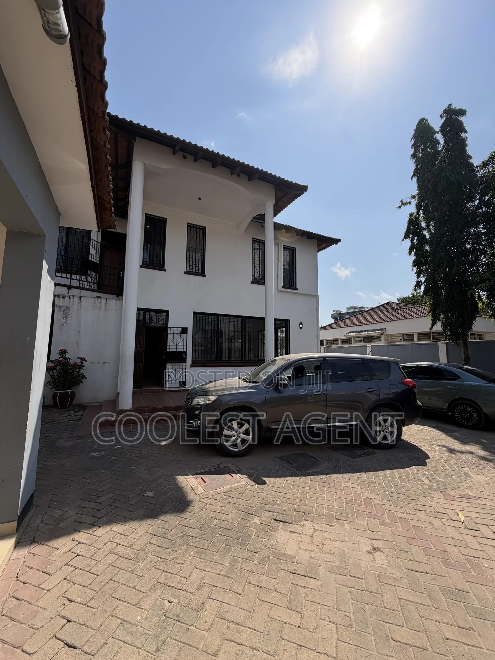 6bdrm Duplex in Coolest Estate, Masaki for rent
