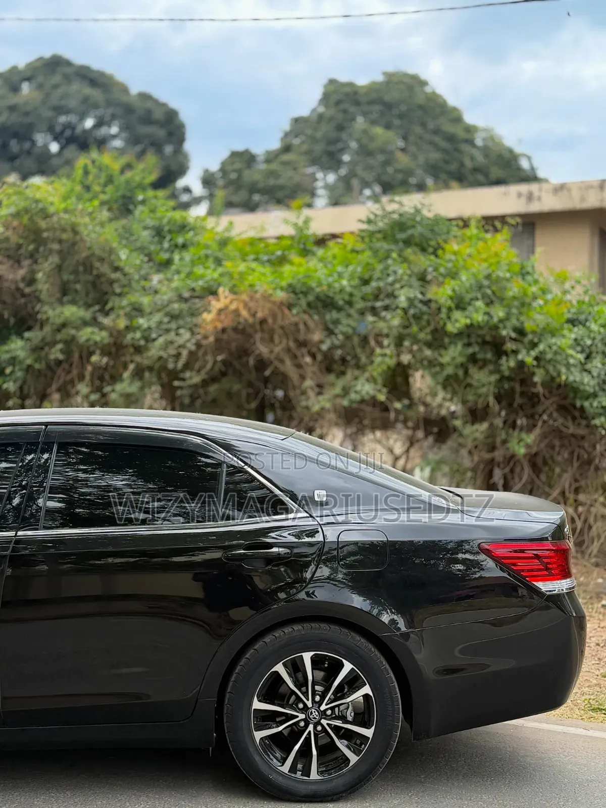 Toyota Crown 2013 Purple