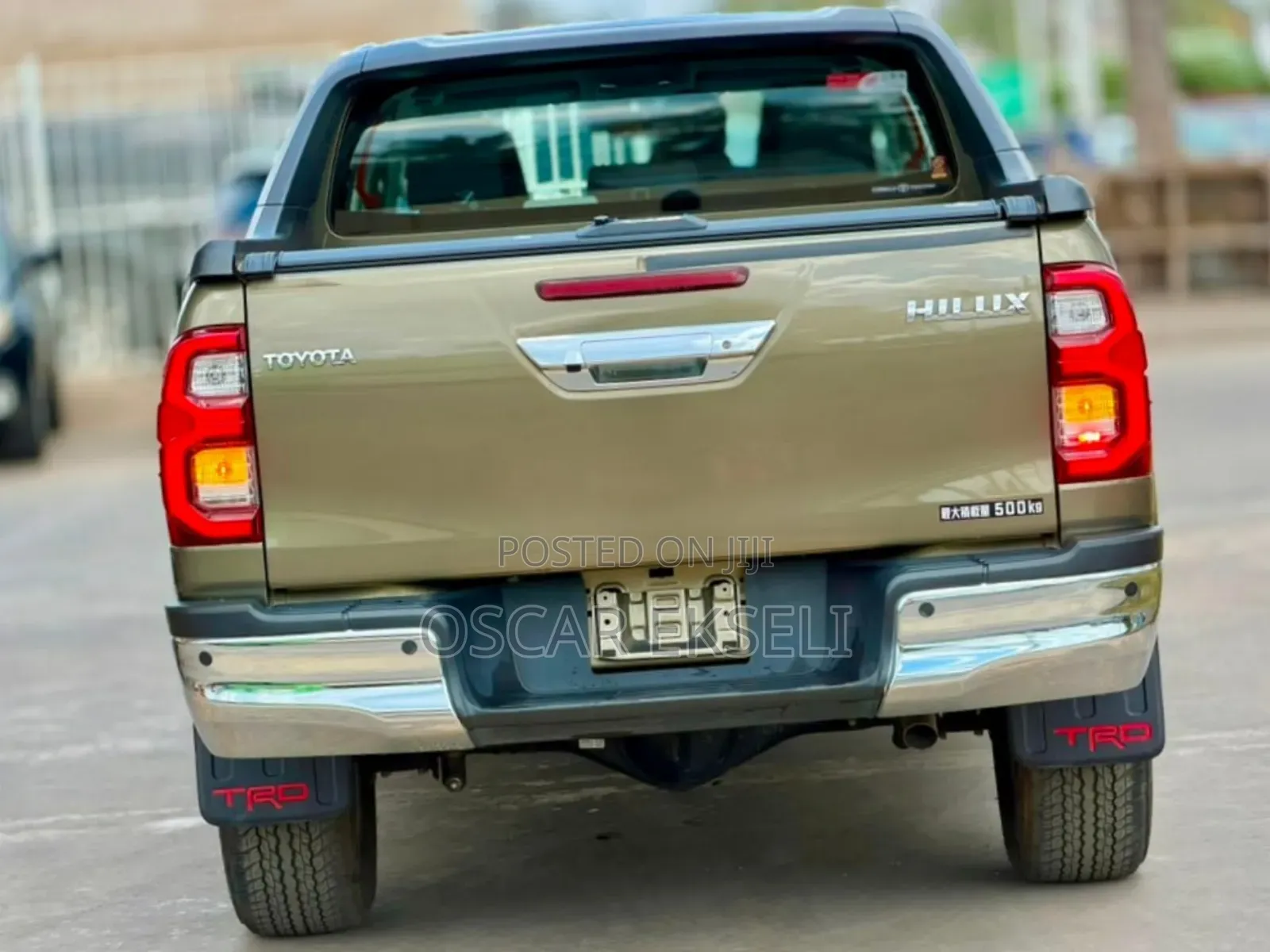 Toyota Hilux 2024 Green