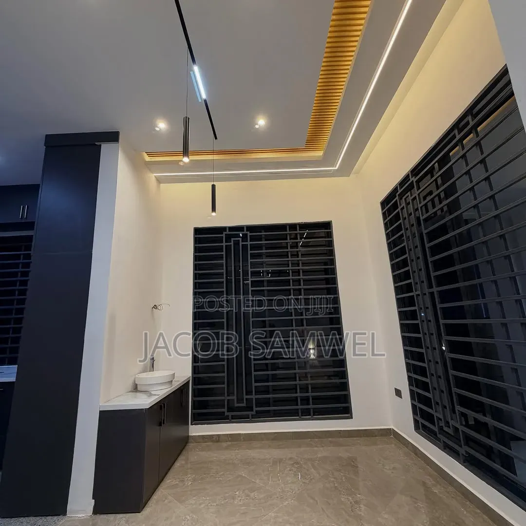 3bdrm House in Goba for sale