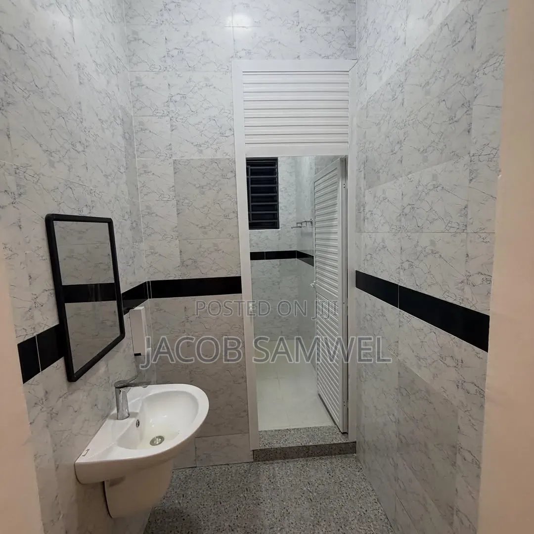 3bdrm House in Goba for sale