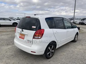 Toyota Corolla Spacio 2006 White